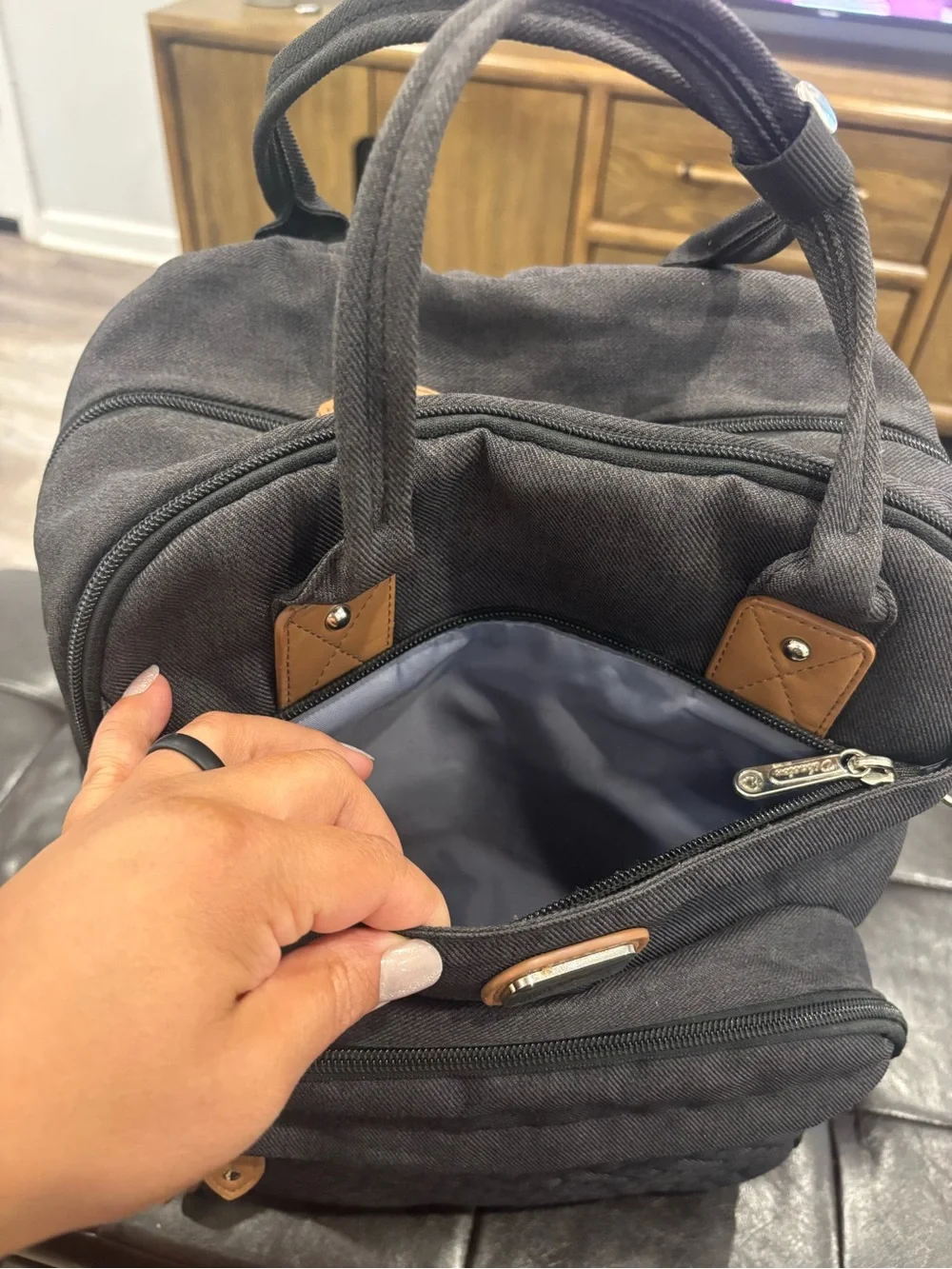 Dikaslon Portable Diaper Bag Backpack with Changing Pad Large Capacity